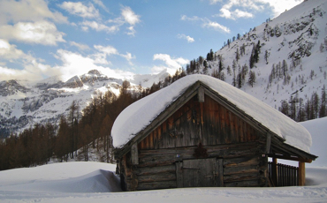Oostenrijks huisje in de bergen.